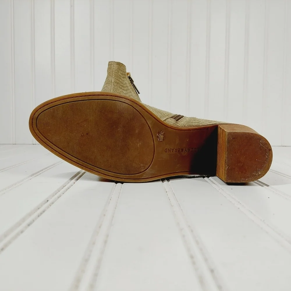 Lucky Brand Pickla Suede Leather Cut Out Booties B384
